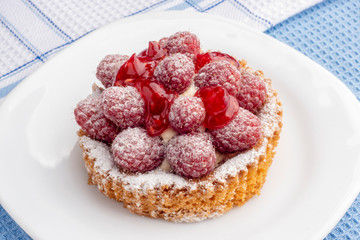 Creamy brownie and raspberry berries
