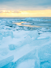Fototapeta na wymiar Ice on the lake in winter
