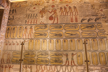 Fototapeta na wymiar Tomb in Valley of the Kings, Luxor, Egypt