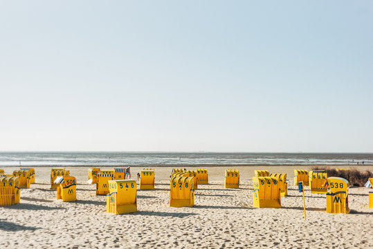Strand am Nordsee-Wattenmeer in Cuxhaven-Duhnen
