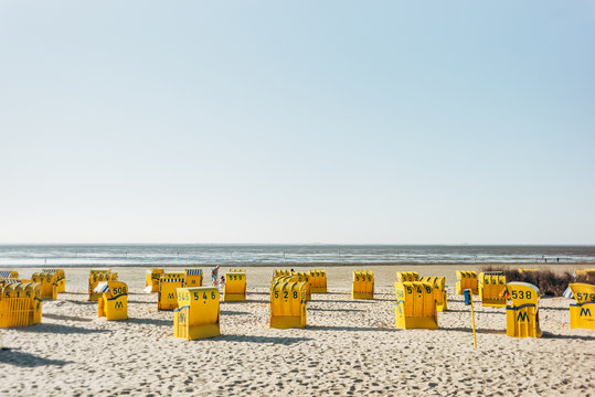 Strand am Nordsee-Wattenmeer in Cuxhaven-Duhnen