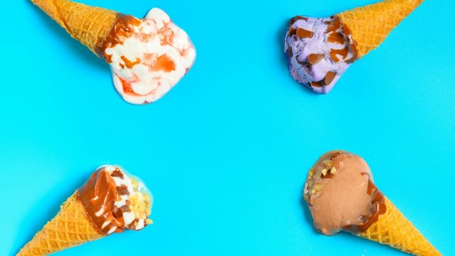 4 pcs mini ice cream cones melting timelapse
