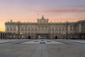 Obraz premium Madrid Royal Palace in a beautiful summer day at sunset in Madrid, Spain..