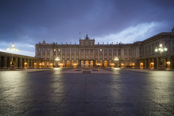 Fototapeta na wymiar Madrid Royal Palace in evening twilight in Madrid, Spain..