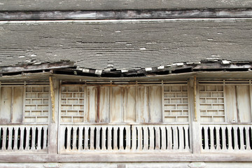 The old wooden building that was dilapidated.