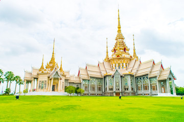 Naklejka premium Wat Luang Pho Toh
