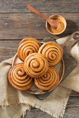 Cinnamon rolls. Pastry. Rustic style