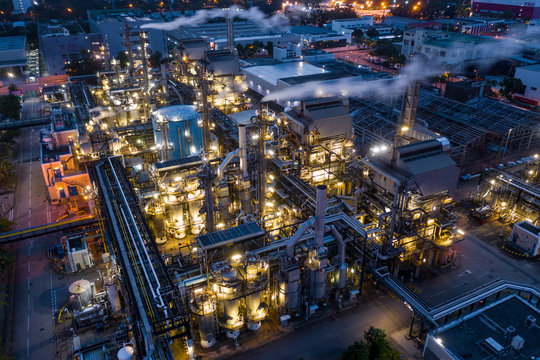 Fototapeta Tai Po Industrial district at night