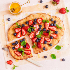 Flatbread with Berries and Honey
