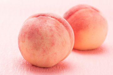 夏の味覚　桃