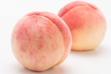 夏の味覚　桃