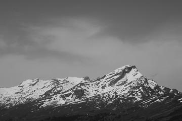 Obraz premium High mountain Piz Beverin seen from Obermutten, Canton of Grisons, Switzerland.