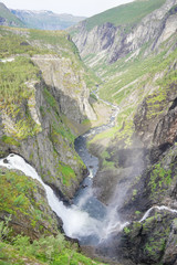 Fototapeta na wymiar Voringsfossen Wasserfall in Eidfjord, Norwegen
