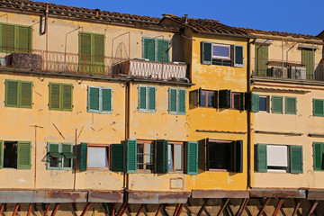 Fototapeta na wymiar View of Ponte Vecchio in Florence Firenze, Tuscany, Italy.