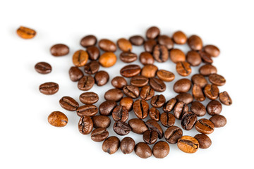 Close-up coffee beans on a white background, shot with a macro lens with a diaphragm of F5.6