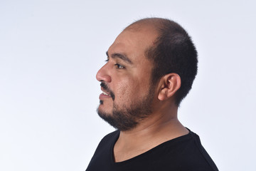 Obraz premium portrait of a latin american man, smiling