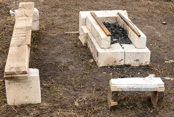 Brazier of bricks on the ground