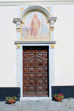 Portale con affresco chiesa di Semorile