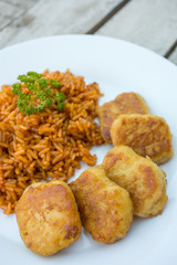 nuggets de poulet et riz