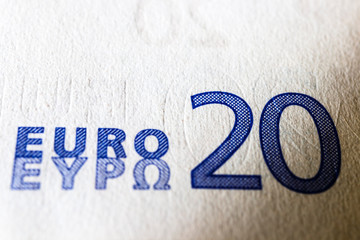 Twenty euro. Macro.