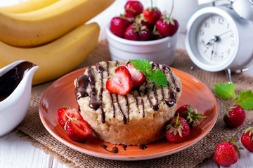 Fresh homemade cake with fresh strawberries