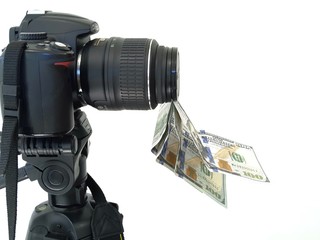 Camera and money, earnings for photographs 