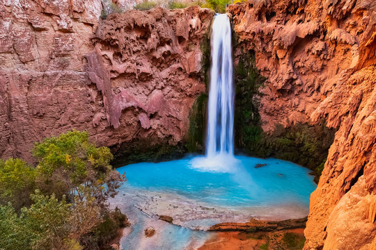 Mooney Falls
