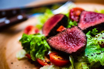 Steak salad with fresh lettuce