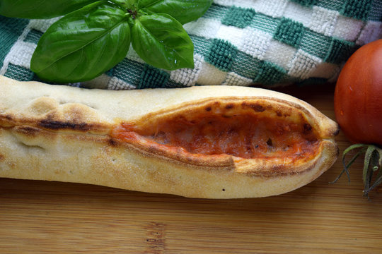 Pane al pomodoro ft8107_0612 Tomato bread