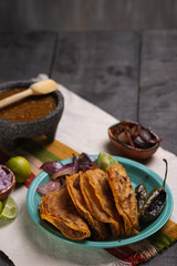 Tacos de barbacoa asados estilo Guadalajara Mexico