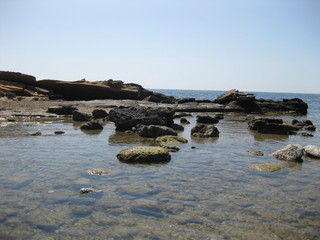 Fototapeta na wymiar rocks in the sea