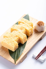 tamagoyaki with grated daikon radish, japanese omlet