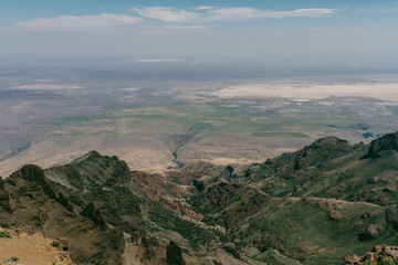 scenic overlook of eastern oregon desert
