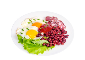 Red beans, lettuce and fried egg for breakfast.