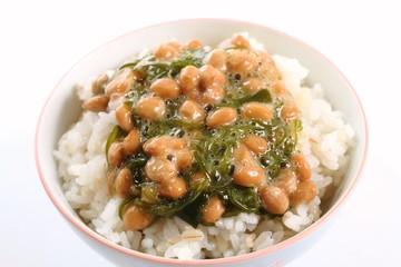 めかぶ納豆ご飯