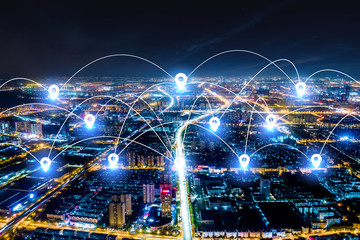 Obraz premium Modern city with wireless network connection concept