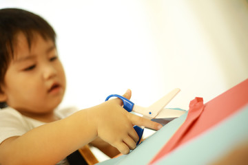 工作する男の子