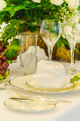 Luxury wedding party dinner table setting concept.