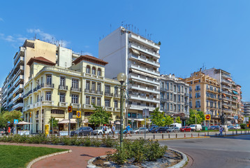 Fototapeta na wymiar Street in Thessaloniki, Greece