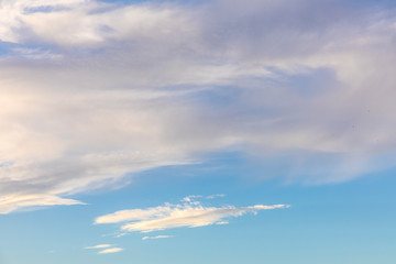 Obraz premium scenic soft clouds in late afternoon with blue sky