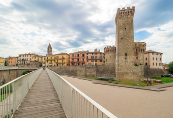 Obraz premium Umbertide (Italy) - A little charming medieval city with stone castle on Tiber river, province of Perugia. Here the historical center.