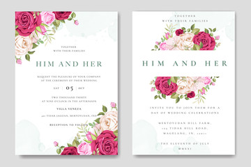 Fototapeta na wymiar beautiful wedding invitation card with elegant floral and leaves template