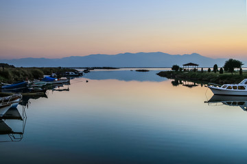 Fototapeta premium sunset on the lake
