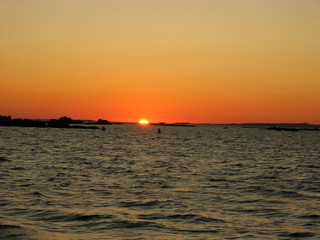 Fototapeta na wymiar Secuencia de fotos de la puesta de sol del 9 de agosto de 2009. Foto 7
