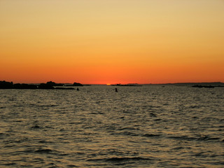 Fototapeta na wymiar Secuencia de fotos de la puesta de sol del 9 de agosto de 2009. Foto 16