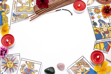 Tarot de Marseille habillage fond blanc