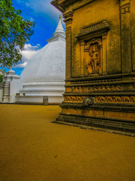 Kelaniya Temple in Colombo, Sri Lanka