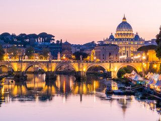 Fototapeta na wymiar Magical sunset in Rome, Italy
