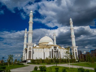 Fototapeta na wymiar Hazrat Sultan Mosque in Nur-Sultan (Astana), Kazakhstan