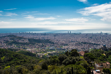 Fototapeta na wymiar Panorama view of Barcelona city from Tibidabo.